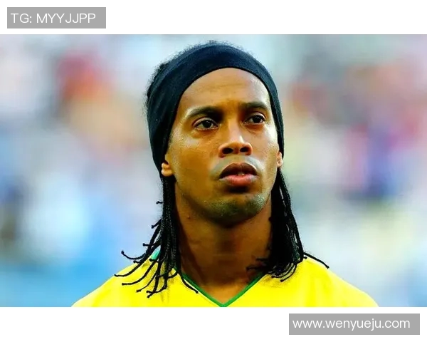 地球最强足球球星解析：历史与未来的顶级球员之路